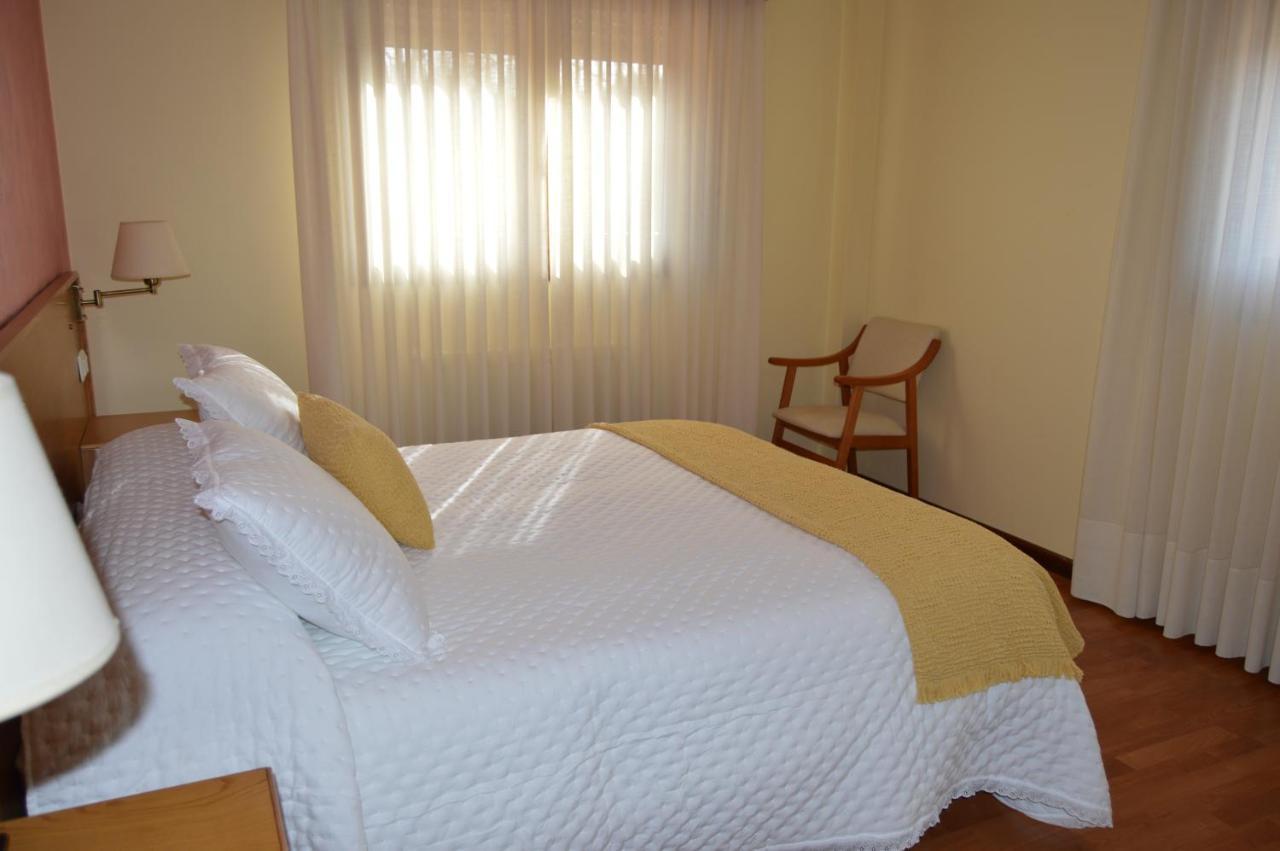 Hotel Restaurante Val Antas de Ulla Extérieur photo