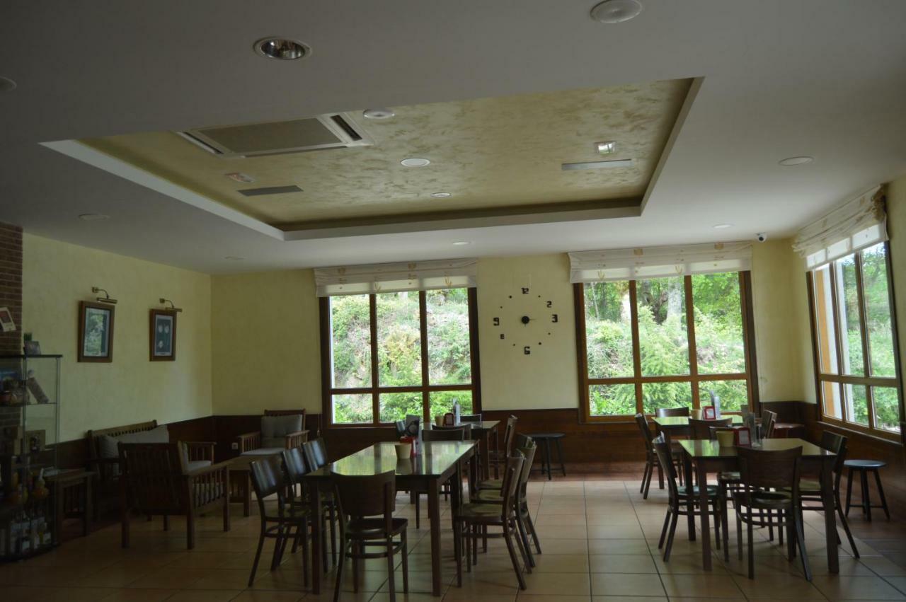 Hotel Restaurante Val Antas de Ulla Extérieur photo